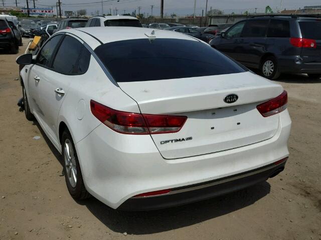 KNAGT4L38G5075378 - 2016 KIA OPTIMA LX WHITE photo 3