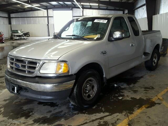 1FTRX07L41KA63370 - 2001 FORD F150 SILVER photo 2