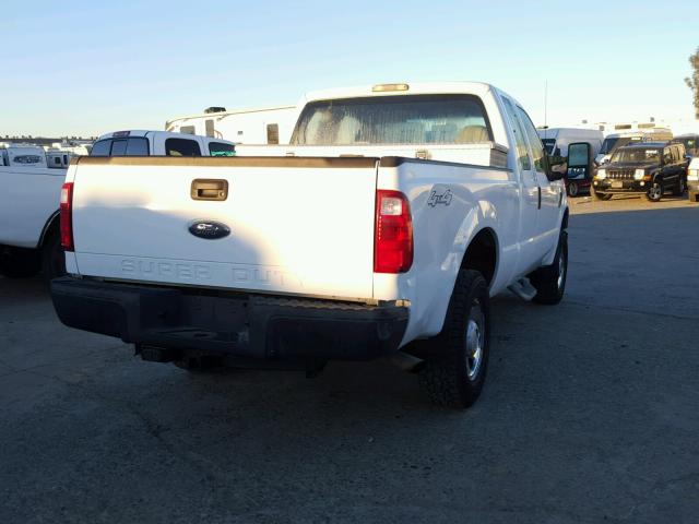 1FTSX21548EB63047 - 2008 FORD F250 SUPER WHITE photo 4