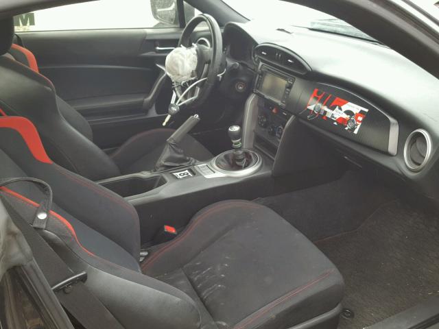 JF1ZNAA15D1731664 - 2013 TOYOTA SCION FR-S შავი ფოტო 5