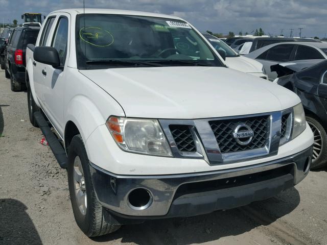 1N6AD0ER0BC428794 - 2011 NISSAN FRONTIER S WHITE photo 1