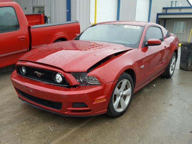 1ZVBP8CF8D5215165 - 2013 FORD MUSTANG GT RED photo 2