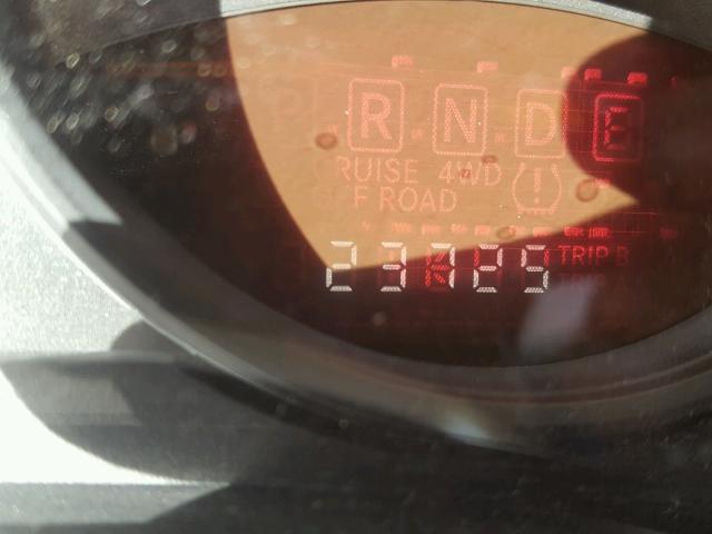 1C4NJCBA5HD156419 - 2017 JEEP COMPASS SP WHITE photo 8