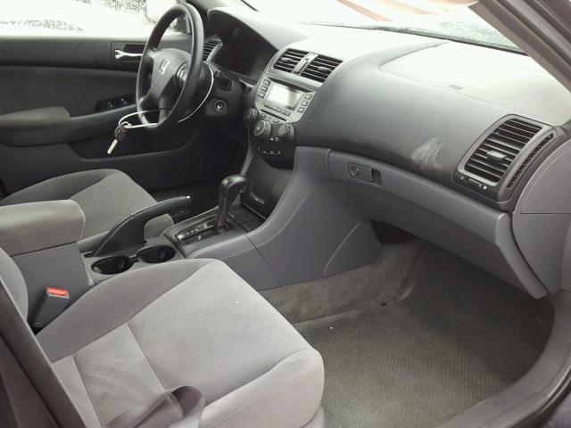 1HGCM56467A006657 - 2007 HONDA ACCORD LX GRAY photo 5