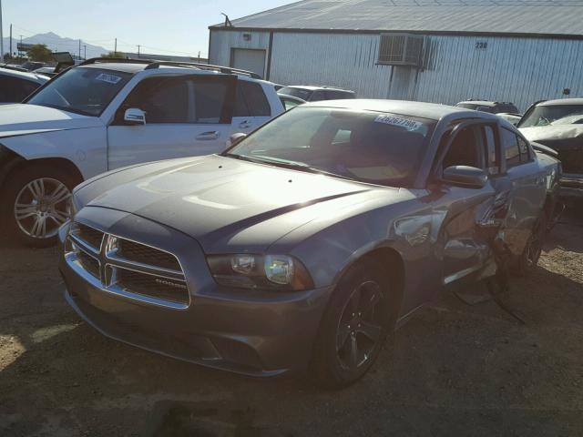 2B3CL3CG8BH532580 - 2011 DODGE CHARGER GRAY photo 2