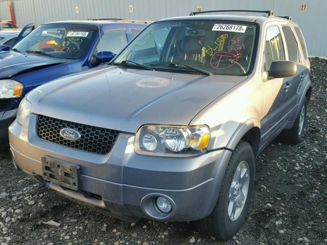 1FMCU94137KA52886 - 2007 FORD ESCAPE LIM GRAY photo 2