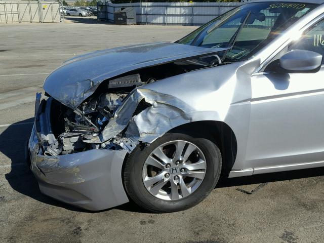 1HGCP2F64BA117059 - 2011 HONDA ACCORD SE SILVER photo 9