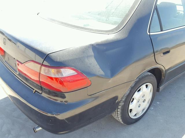 1HGCG6655YA080823 - 2000 HONDA ACCORD LX BLACK photo 9