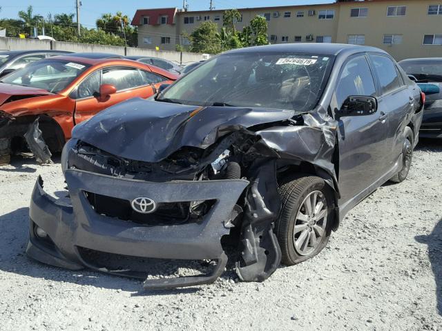 2T1BU4EE2AC418530 - 2010 TOYOTA COROLLA BA GRAY photo 2