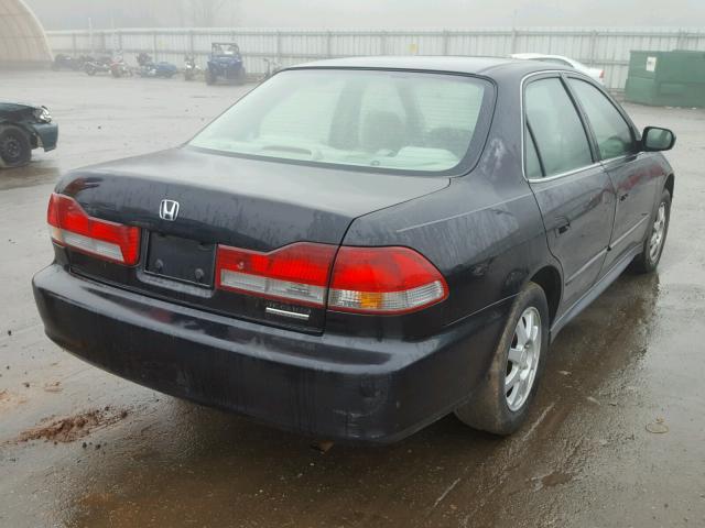 JHMCG56752C011649 - 2002 HONDA ACCORD SE BLACK photo 4