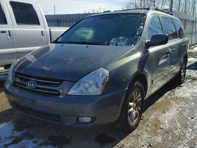 KNDMB233166094554 - 2006 KIA SEDONA EX GRAY photo 2