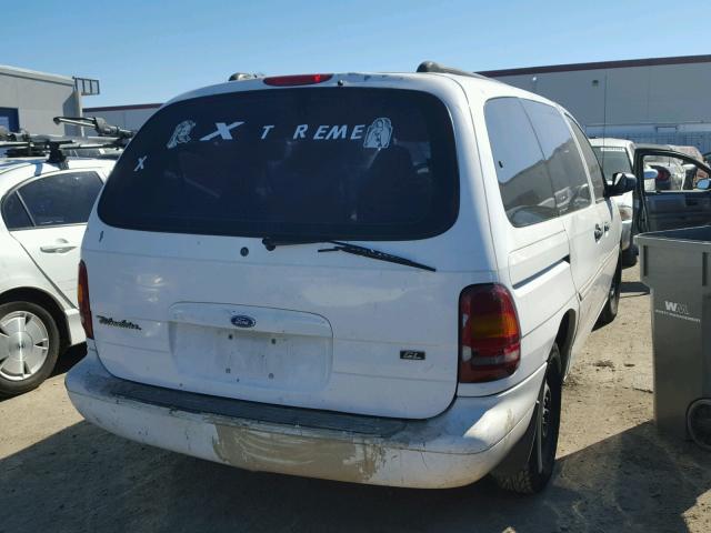 2FMDA51U4WBA98028 - 1998 FORD WINDSTAR W WHITE photo 4