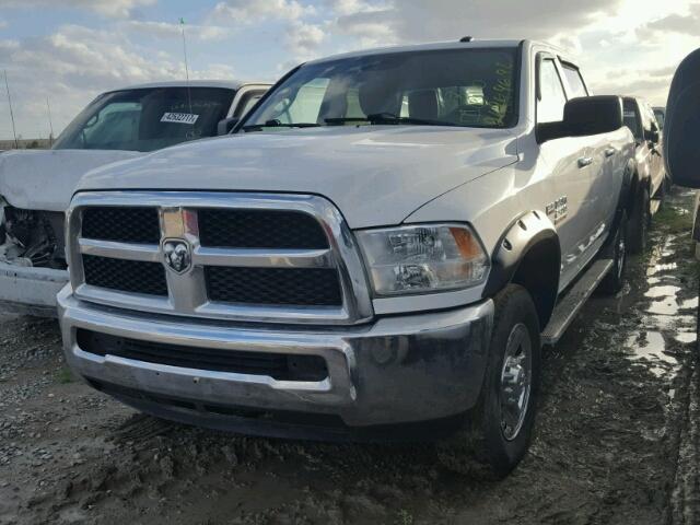 3C6TR5DT8GG138855 - 2016 RAM 2500 SLT WHITE photo 2