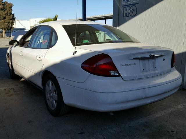 1FAFP52U02G177442 - 2002 FORD TAURUS LX WHITE photo 3