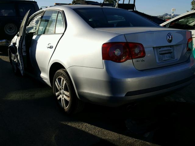 3VWPG71K47M107866 - 2007 VOLKSWAGEN JETTA 2.5 SILVER photo 3