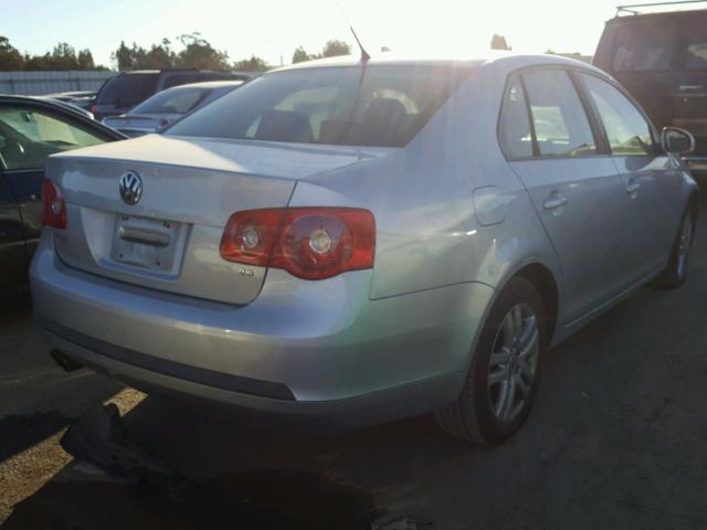 3VWPG71K47M107866 - 2007 VOLKSWAGEN JETTA 2.5 SILVER photo 4