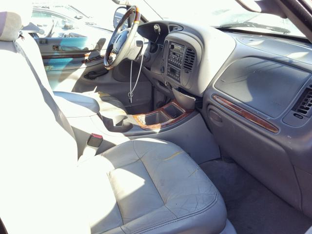 5LMFU28R51LJ11343 - 2001 LINCOLN NAVIGATOR BURGUNDY photo 5