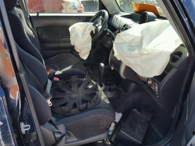 JTLKT324440140869 - 2004 TOYOTA SCION XB ლურჯი ფოტო 5