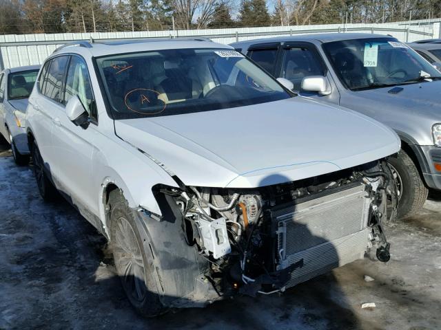 3VV2B7AX3JM002123 - 2018 VOLKSWAGEN TIGUAN SE Сірий фото 1