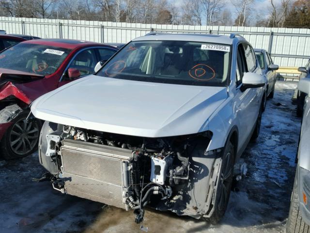 3VV2B7AX3JM002123 - 2018 VOLKSWAGEN TIGUAN SE Сірий фото 2