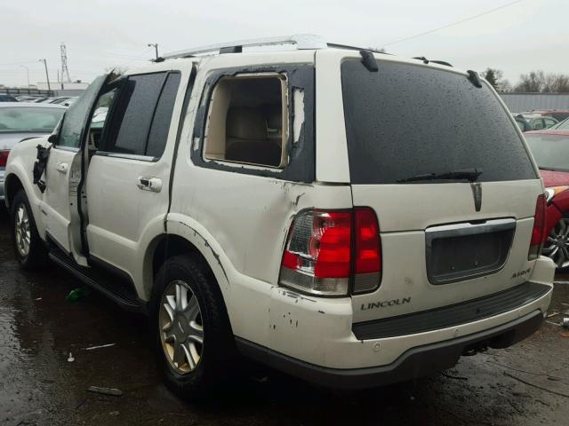 5LMEU88H64ZJ45069 - 2004 LINCOLN AVIATOR 白色 照片 3