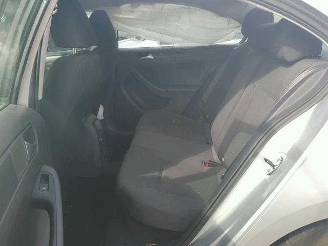3VW2K7AJ1DM281115 - 2013 VOLKSWAGEN JETTA BASE ვერცხლისფერი ფოტო 6