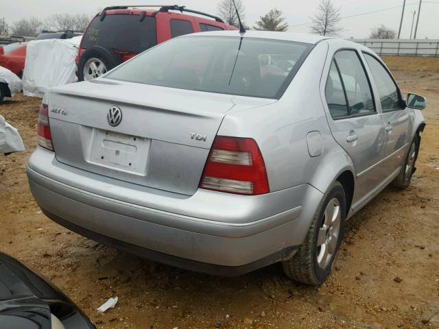 3VWSR69M25M020517 - 2005 VOLKSWAGEN JETTA GLS SILVER photo 4