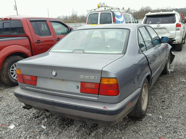 WBAHD5319NBF98108 - 1992 BMW 525 I SILVER photo 4