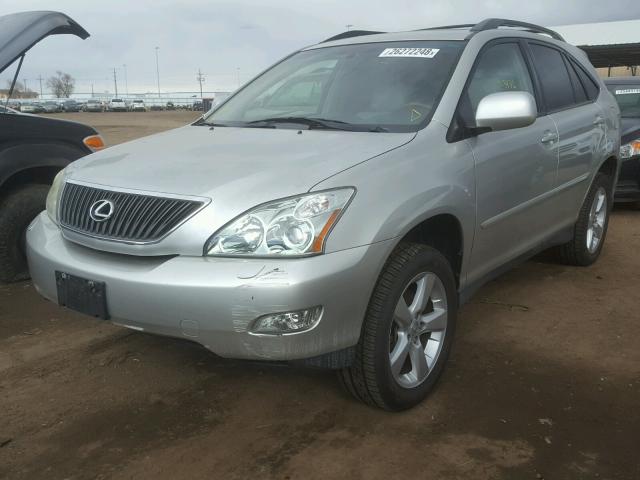 JTJHA31UX40068375 - 2004 LEXUS RX SILVER photo 2