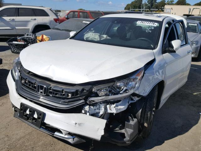 1HGCR2F66GA192430 - 2016 HONDA ACCORD SPO WHITE photo 2