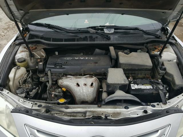 4T1BE46K67U165866 - 2007 TOYOTA CAMRY NEW SILVER photo 7