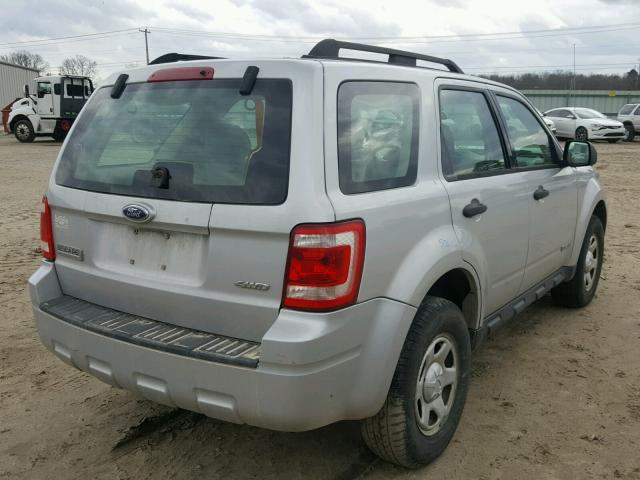 1FMCU92Z48KB15844 - 2008 FORD ESCAPE XLS SILVER photo 4