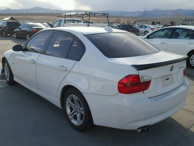 WBAVC93518K044434 - 2008 BMW 328 XI WHITE photo 3