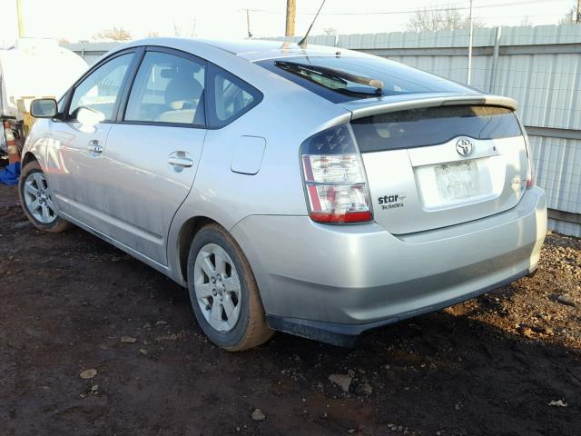 JTDKB20UX57048105 - 2005 TOYOTA PRIUS SILVER photo 3