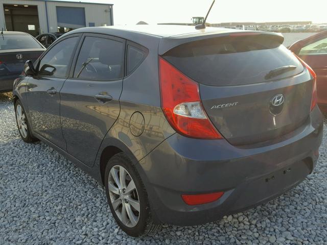 KMHCU5AE5DU090989 - 2013 HYUNDAI ACCENT GLS GRAY photo 3