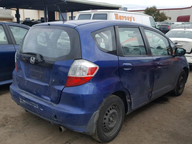 JHMGE8H23AS012085 - 2010 HONDA FIT BLUE photo 4