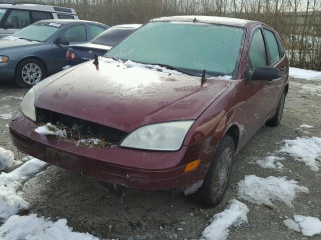 1FAHP37N86W174315 - 2006 FORD FOCUS ZX5 RED photo 2