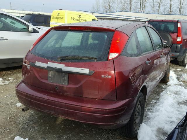 1FAHP37N86W174315 - 2006 FORD FOCUS ZX5 RED photo 4