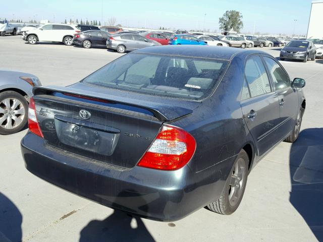 4T1BE32K53U717996 - 2003 TOYOTA CAMRY LE GREEN photo 4
