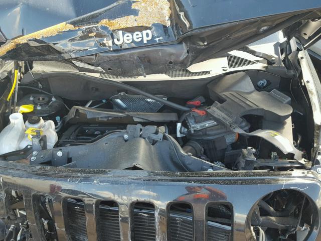 1C4NJPBB7GD682078 - 2016 JEEP PATRIOT SP BLACK photo 7