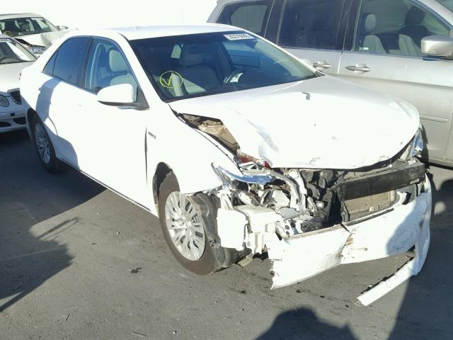 4T1BD1FK5CU034195 - 2012 TOYOTA CAMRY HYBR WHITE photo 1