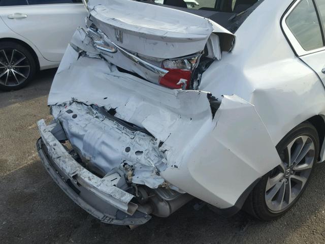 1HGCR2F55FA273814 - 2015 HONDA ACCORD SPO WHITE photo 9