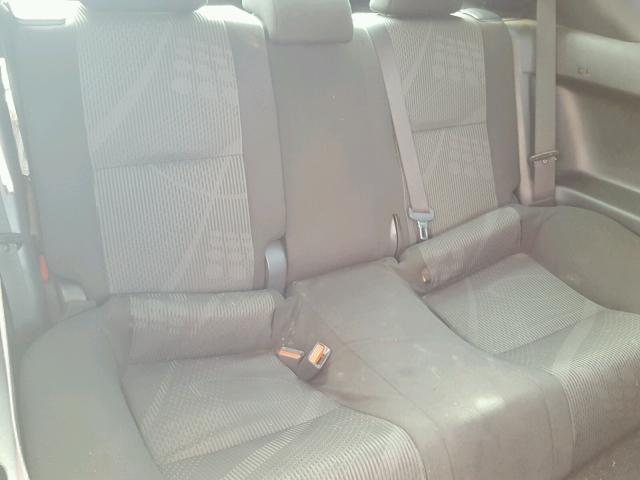 JTKJF5C79B3000226 - 2011 TOYOTA SCION TC 白色 照片 6