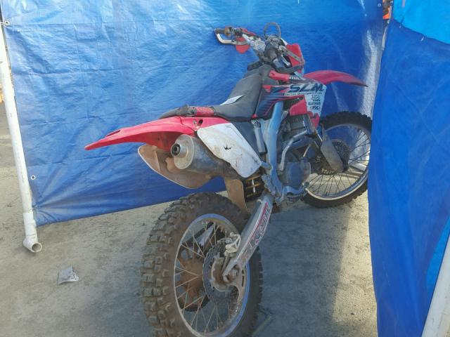 JH2ME11168M400320 - 2008 HONDA CRF250 X RED photo 4