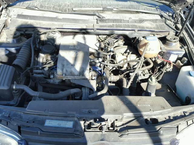 3VWDC21V82M804011 - 2002 VOLKSWAGEN CABRIO GLX 蓝色 照片 7