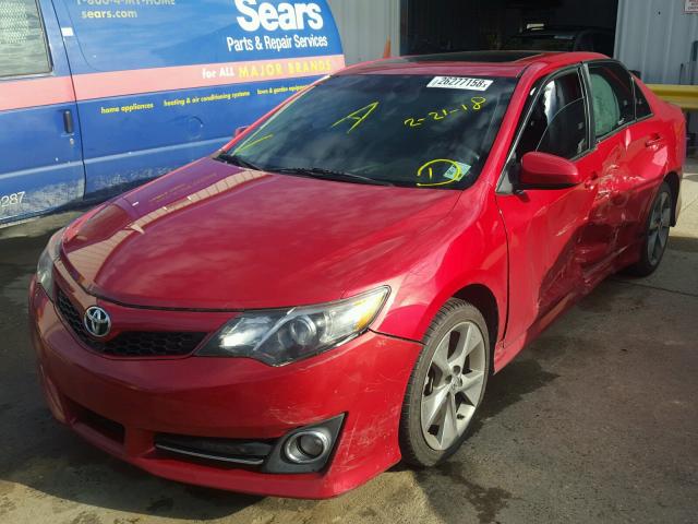 4T1BF1FK2CU627992 - 2012 TOYOTA CAMRY BASE RED photo 2