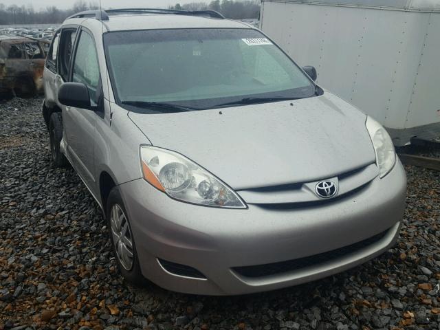 5TDZK23C18S160402 - 2008 TOYOTA SIENNA CE SILVER photo 1