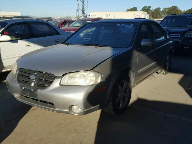 JN1CA31D2YT547281 - 2000 NISSAN MAXIMA GLE GRAY photo 2