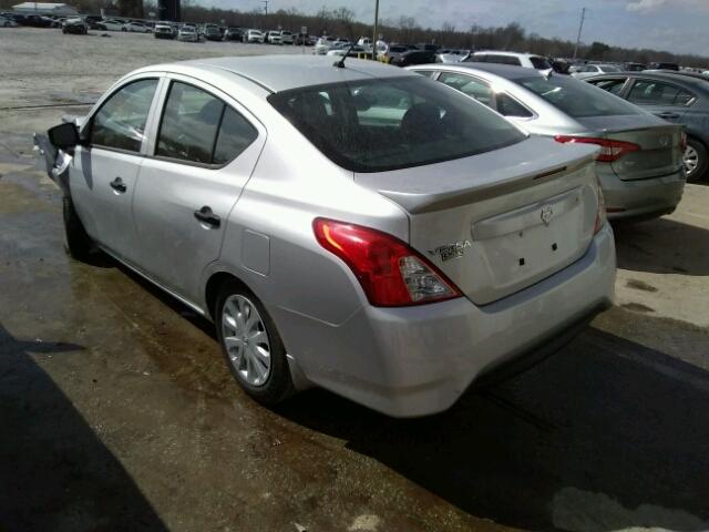 3N1CN7AP1HL901852 - 2017 NISSAN VERSA S SILVER photo 3