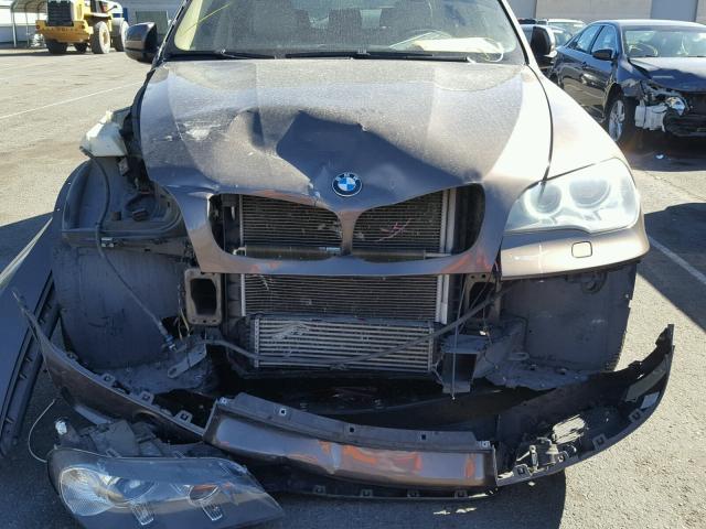 5UXZV4C54CL757833 - 2012 BMW X5 XDRIVE3 BROWN photo 9